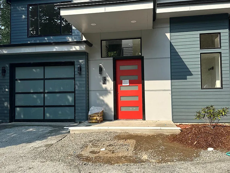 11249 110th Ave NE #100 — Photo 11