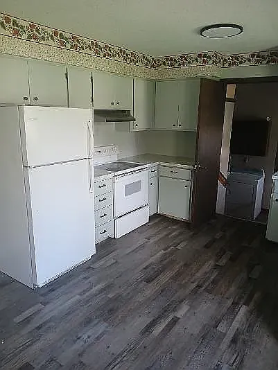 2 bed, 1700 sqft, $1,400 — Photo 4