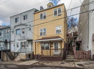41 Lawn St, Pittsburgh, PA 15213