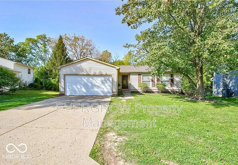 9518 Bent Brook Dr — Photo 1