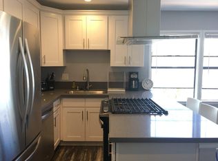 50 Granada Ave #2, Long Beach, CA 90803
