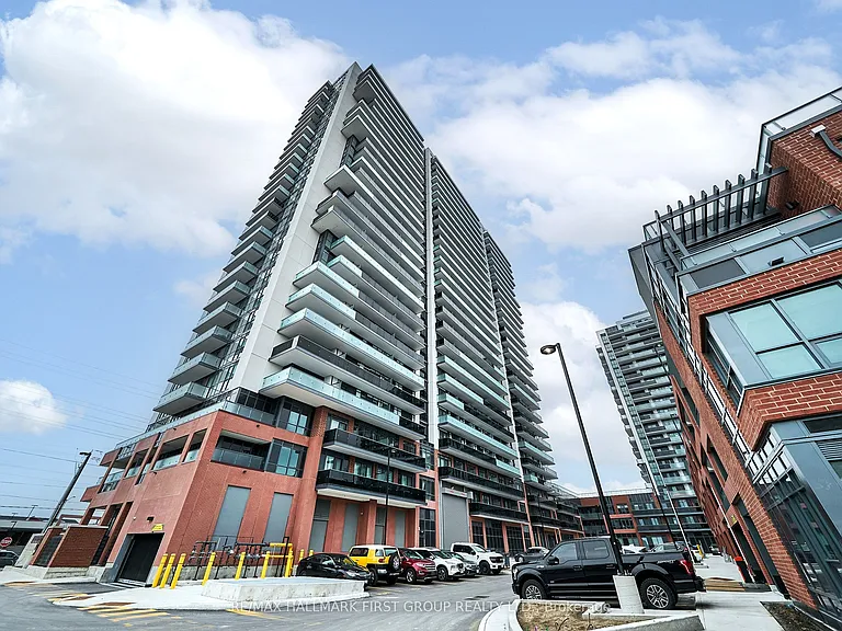 2545 Simcoe St N #2708 — Photo 1