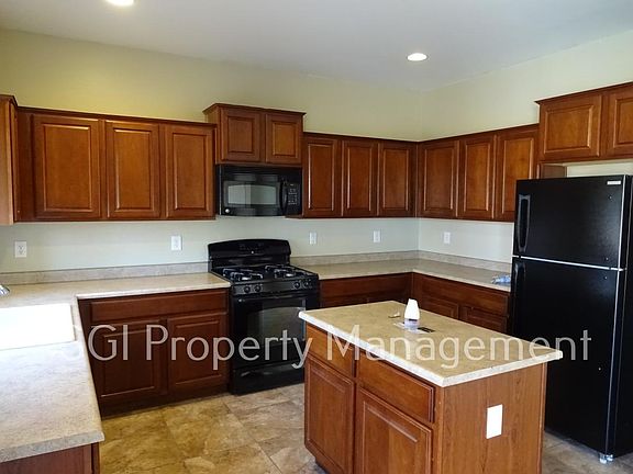 3rd image of 20389 N 262nd Ave