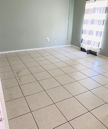 5th image of 5300 Toulon St