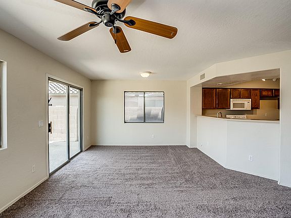 3rd image of 8236 S 52nd Ln