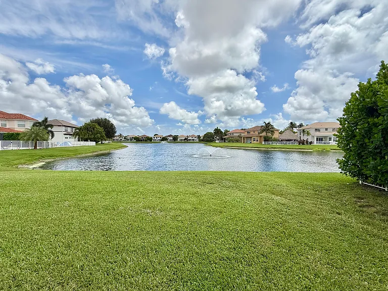 9656 Cobblestone Creek Dr — Photo 35