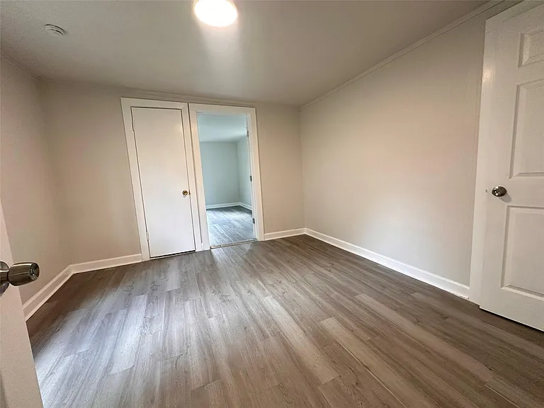 2516 Ivy St — Photo 4