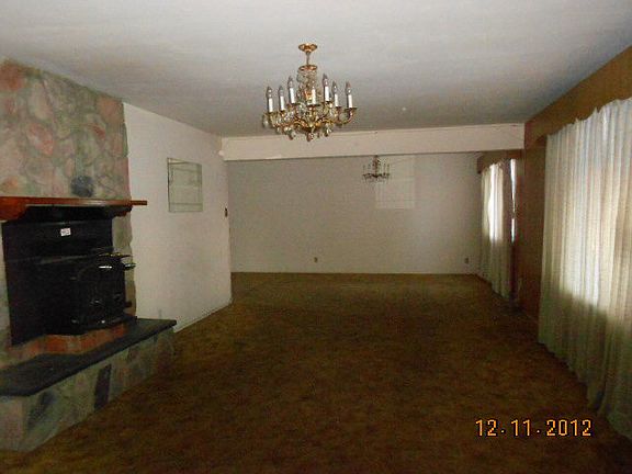 2nd image of 1530 Alexander Cir