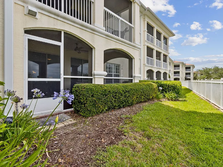 425 N Ocean Grande Dr #102 — Photo 38