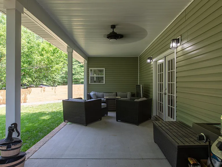 3332 Barfield Dr — Photo 9