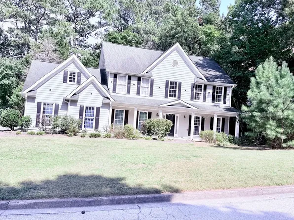 2887 Kingstream Dr, Snellville, GA 30039