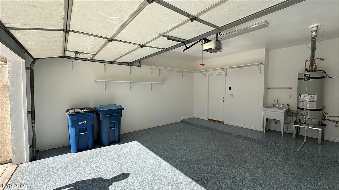 2 bed, 1677 sqft, $2,300 — Photo 4