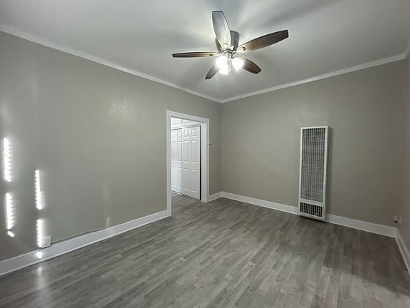 4th image of 448 Orange Ave APT 11