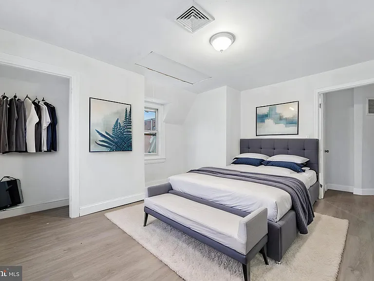 79 E High St #2 — Photo 1