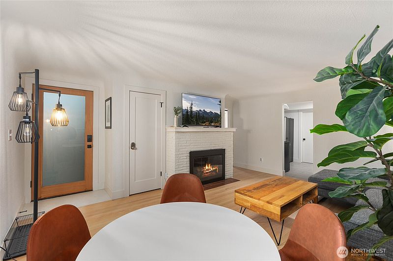 4th image of 8731 13th Avenue NW