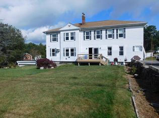 11 Maple Ave, Oxford, MA 01540