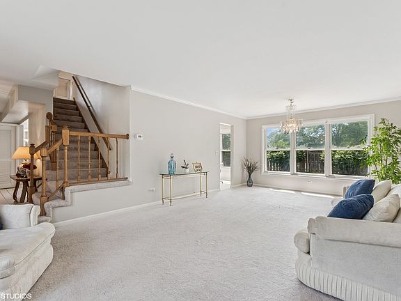 4th image of 1104 Heritage Dr