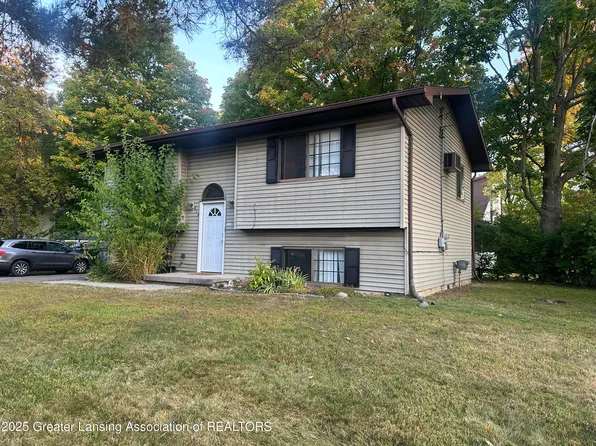 814 Sever Dr, East Lansing, MI 48823