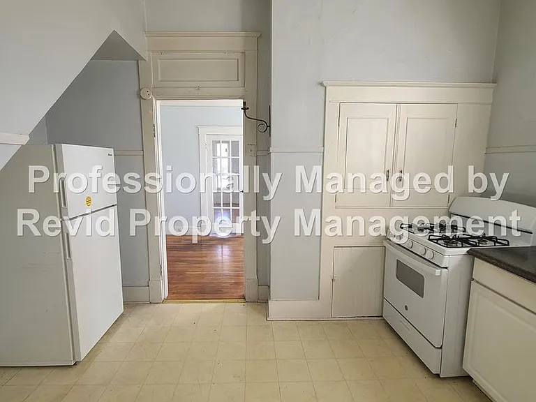 2164 Harbert Ave W — Photo 12