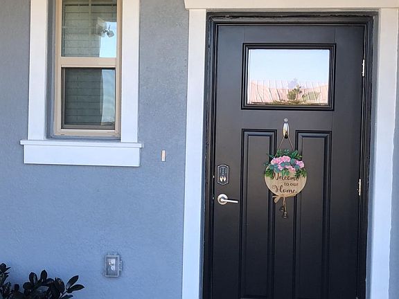 4th image of 21790 Adriatic Ln