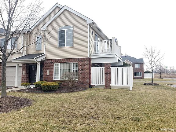 2nd image of 23009 Fairlane Blvd #124