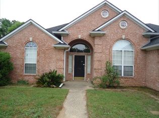 19365 Sandhill Ln, Flint, TX 75762