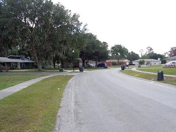 2nd image of 5200 Misty Lake Dr