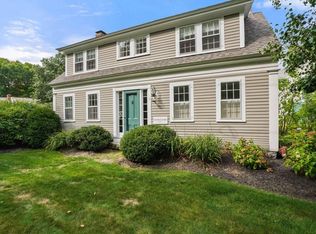 209 Elm St, Duxbury, MA 02332