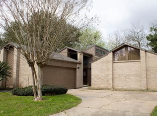 2535 Long Reach Dr, Sugar Land, TX 77478
