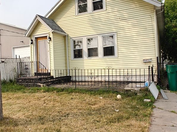 25 Newfield St