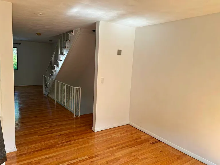39 Pebble Pl — Photo 27