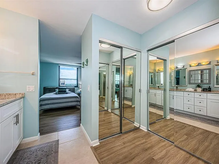 6291 Bahia Del Mar Cir #903 — Photo 20
