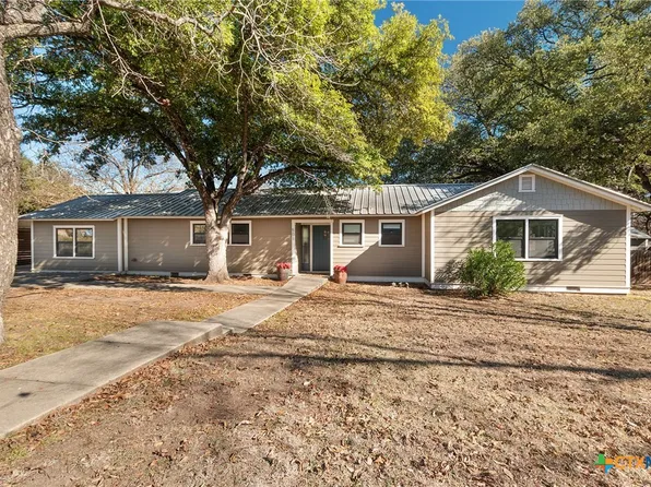 501 S Howe St, Lampasas, TX 76550