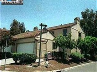 1 Arete Ct, Hercules, CA 94547