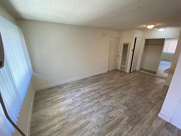 5th image of 3730 S Sepulveda Blvd APT 102