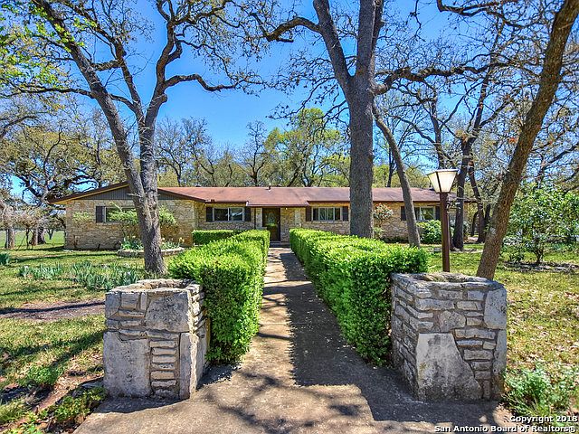 1st image of 25702 Broad Oak Trl