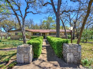 25702 Broad Oak Trl, San Antonio, TX 78255