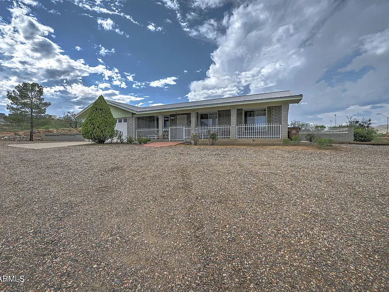 477 W Baseline Spur — Photo 3