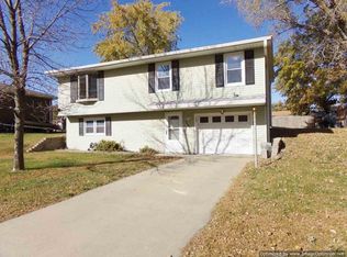 2608 Ella St, Beatrice, NE 68310