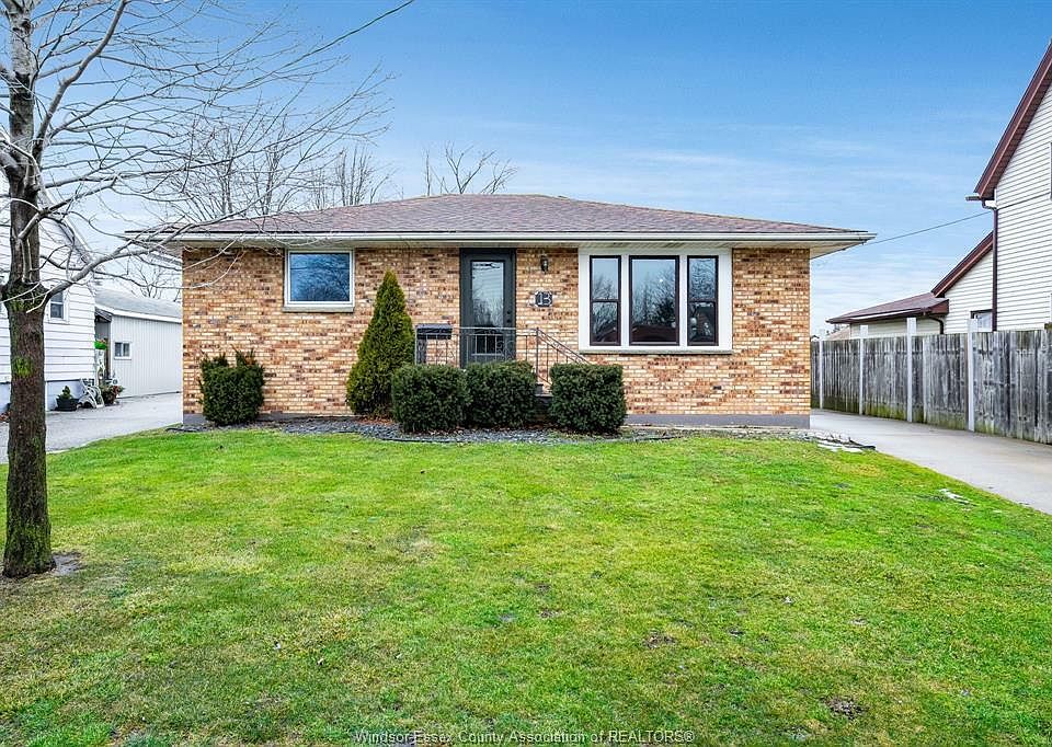 1st image of 13 Wilkinson Dr