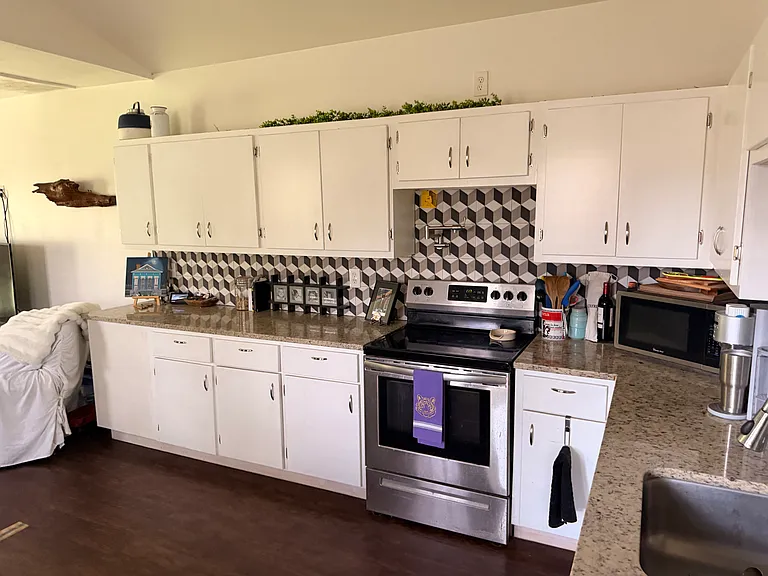 5850 Jefferson Hwy #C — Photo 8
