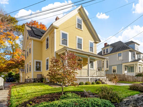 14 Summer St, Andover, MA 01810
