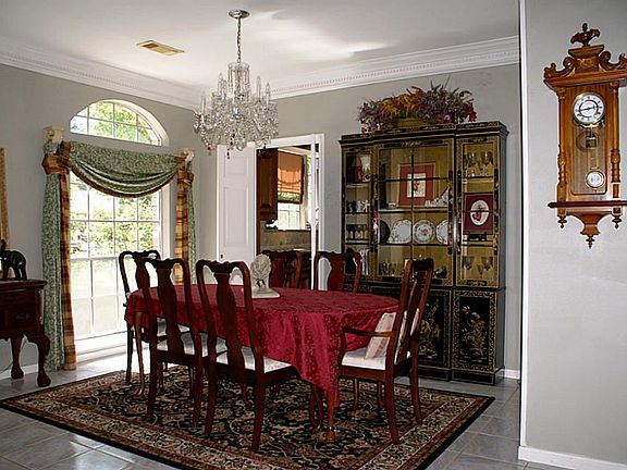 Dining room open to living room .... great for gatherings.