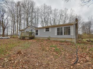 7017 N Lumberjack Rd, Riverdale, MI 48877