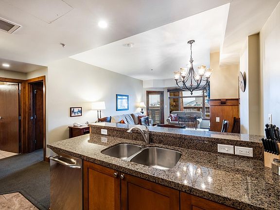 4th image of 3720 Sundial Ct #B216