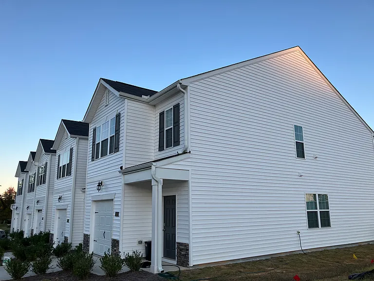 119 Starlight St — Photo 16