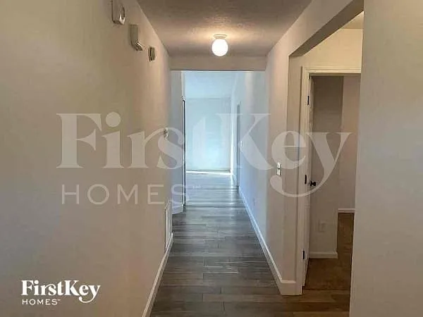 314 Marisco Way — Photo 2