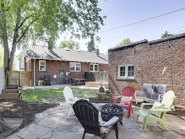 1548 Jackson St — Photo 19