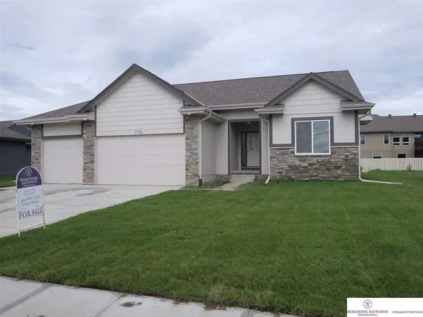 175 N 32nd St, Ashland, NE 68003