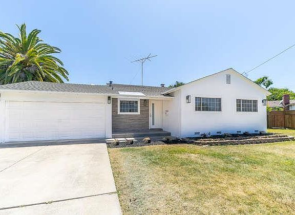 2nd image of 2697 Sutro Dr